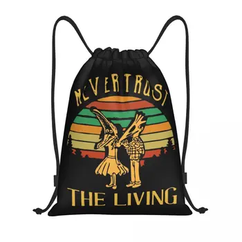 Никога не се доверявайте на жив сумкам на съвсем малък, преносим спортен рюкзакам за фитнес зала, рюкзакам за съхранение на филми на Тим Бъртън Beetlejuice